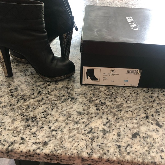 Chanel Black Lamb Skin and Silver Metal Chain Mail Ankle Boots size 38 - Picture 1 of 13